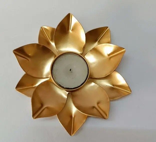 Gold Metallic Flower Candle
